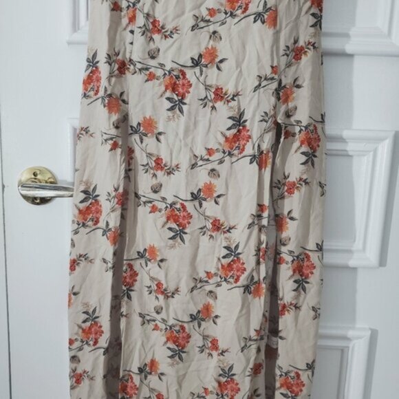 Bohemian Off Shoulder Floral Maxi Dress - Picture 7 of 8